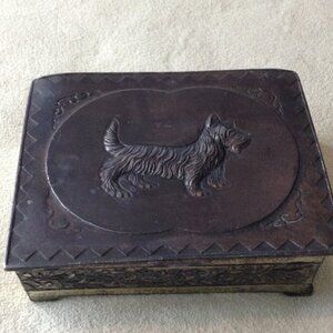 VTG Embossed Brass/Silver Scotty/Westie Trinket or cigarette box; Natural Patina